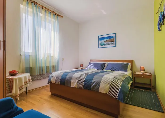Amazing In Novigrad With Wifi Apartamento Novigrad Istria